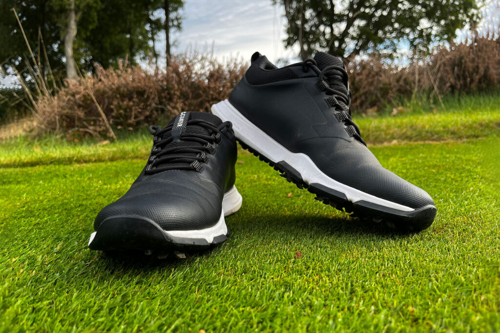 CUATER THE RINGER GOLF SHOES